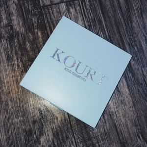 kourt x kylie blue palette
